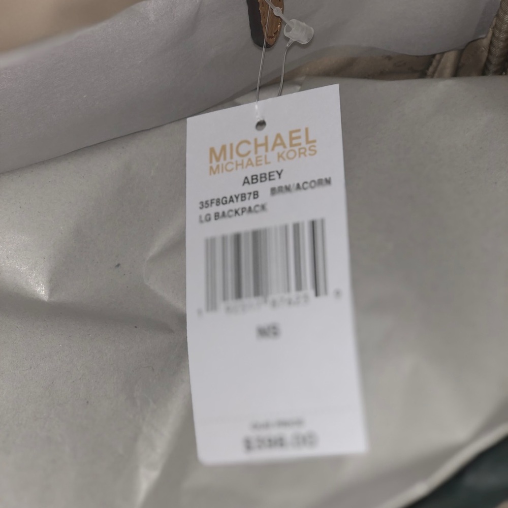 Michael Kors - Monogram Backpack - Picture 7 of 8